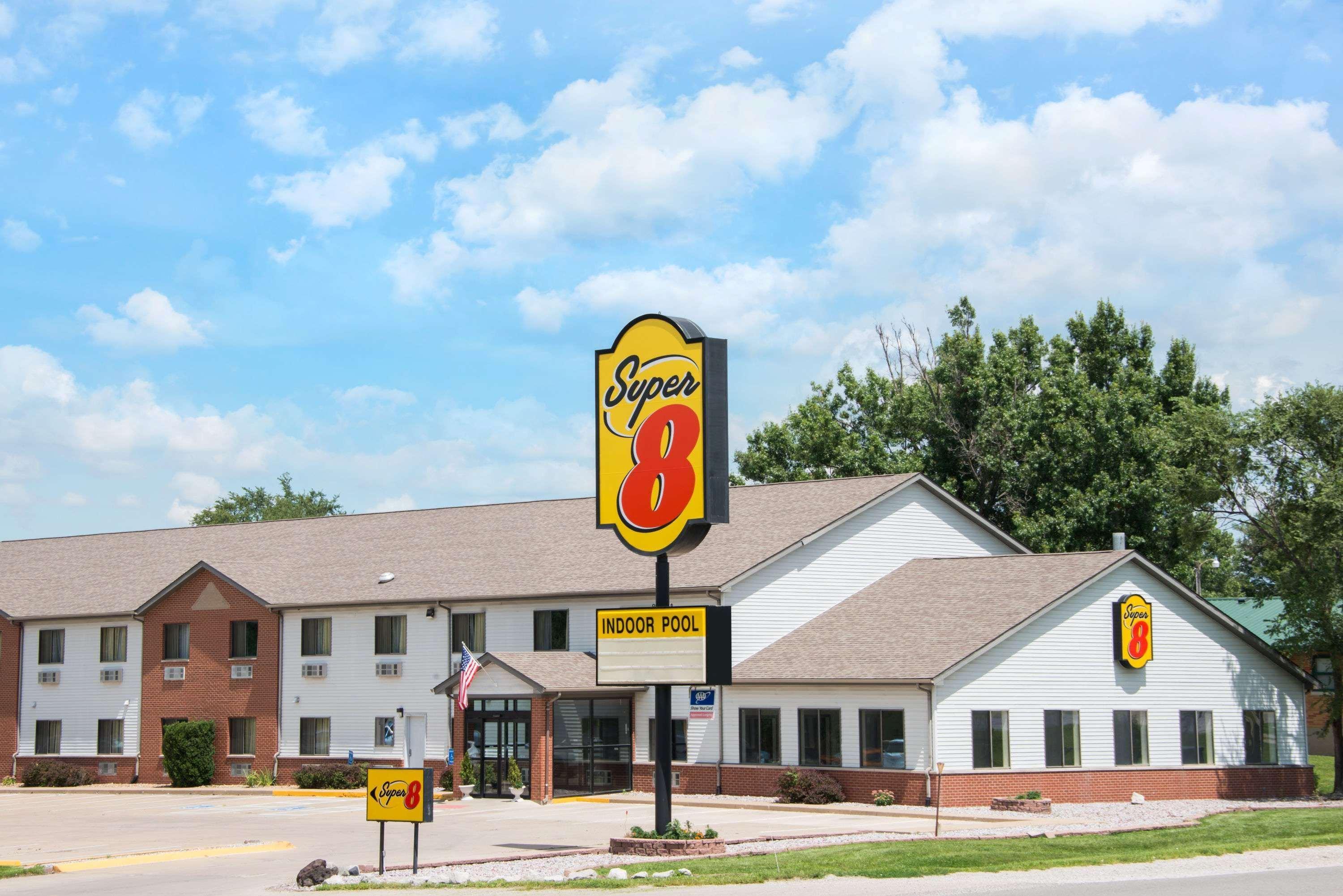 Отель Super 8 By Wyndham Fairfield Экстерьер фото